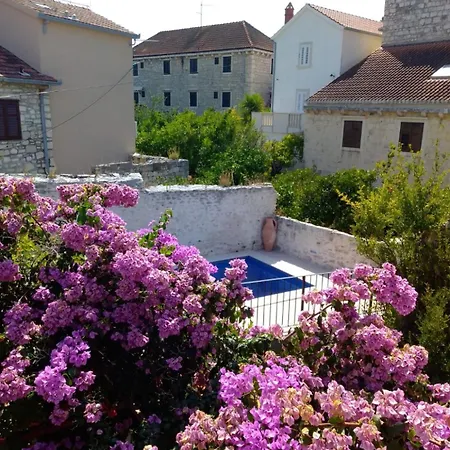 Nada Apartman